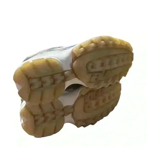 Fila Chunky Light Pink Iridescent Sneakers, Size 8‎ - Picture 6 of 8